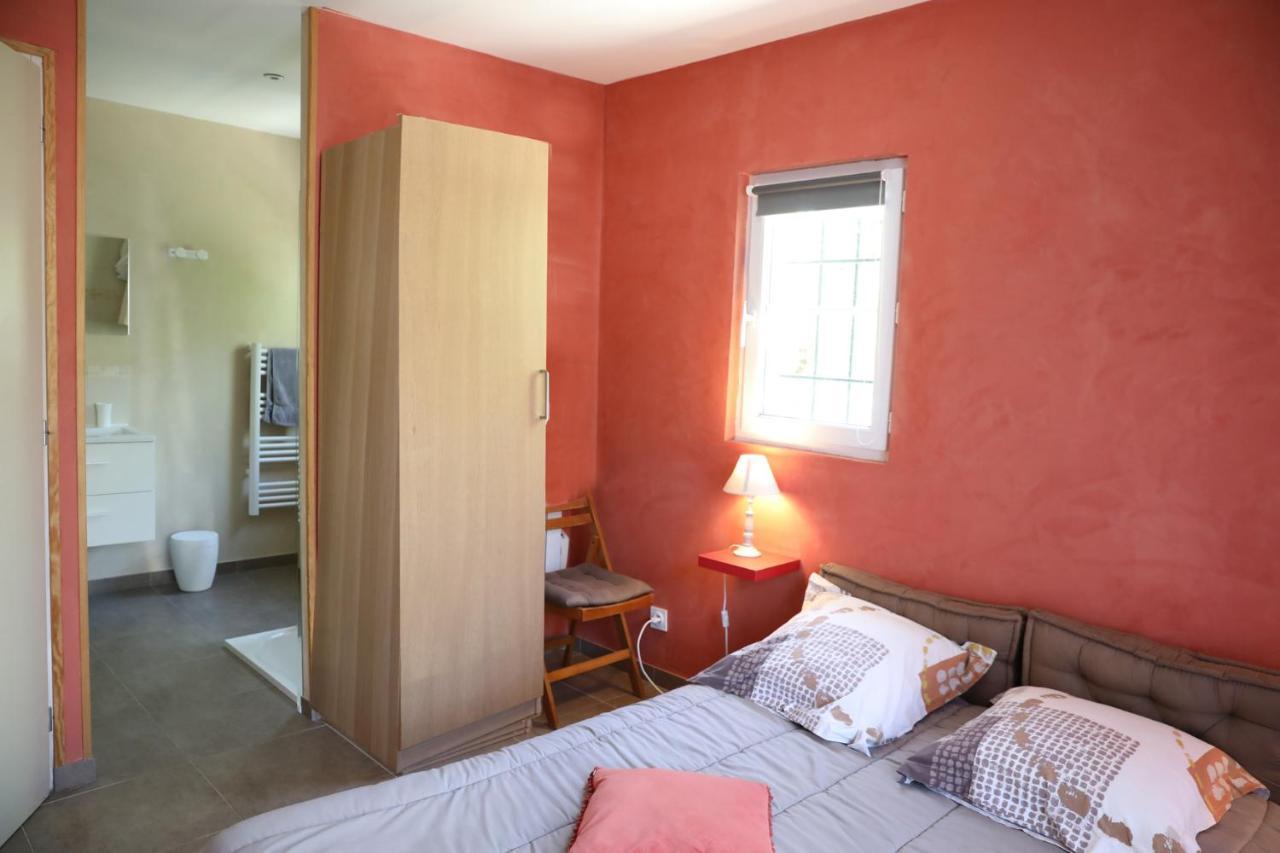 Monteaux Au Coeur Du Bien-Etre, Gite Avec Piscine Chauffee Et Couverte, Spa, Sauna, Massages מראה חיצוני תמונה