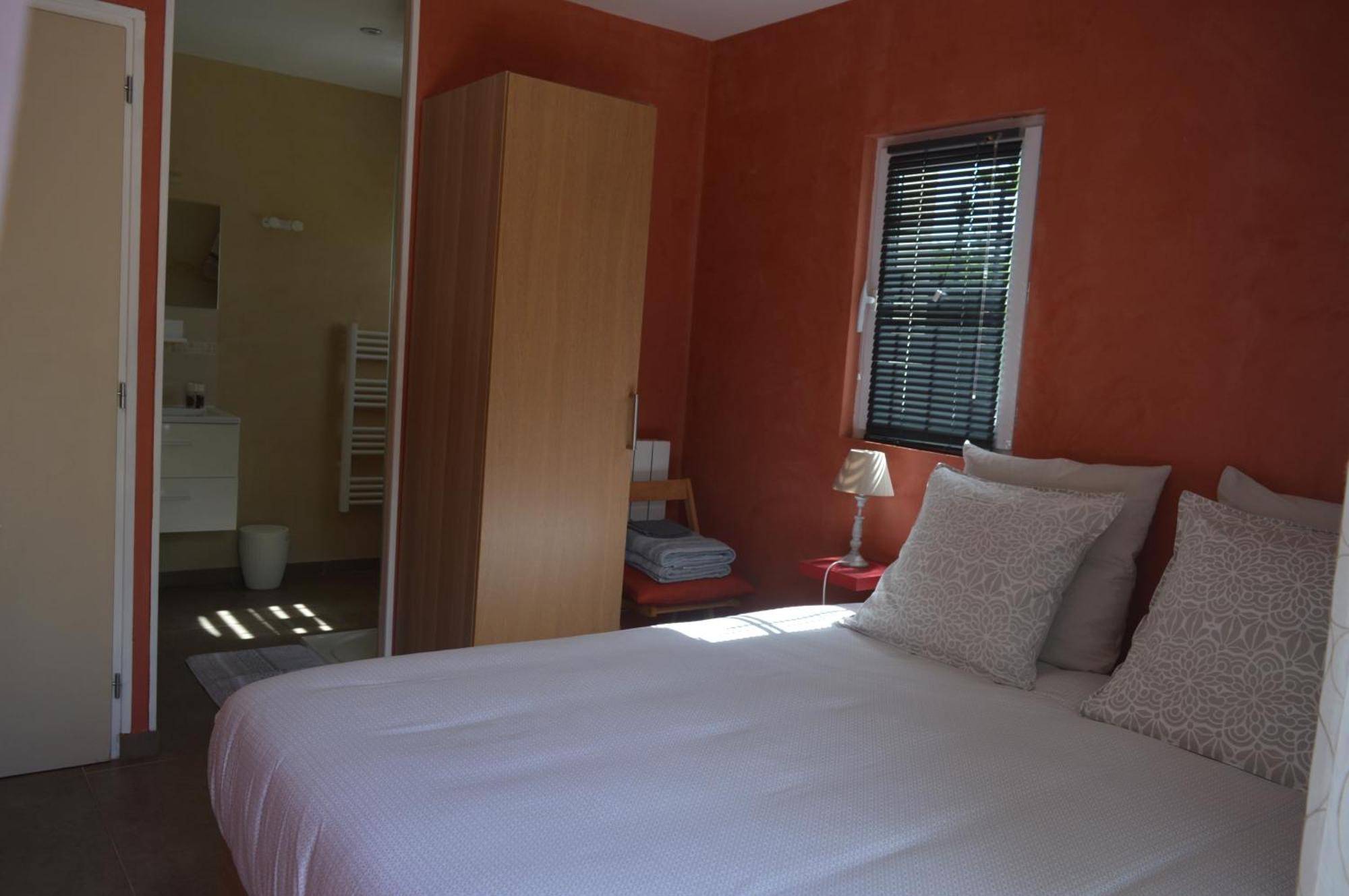 Monteaux Au Coeur Du Bien-Etre, Gite Avec Piscine Chauffee Et Couverte, Spa, Sauna, Massages מראה חיצוני תמונה